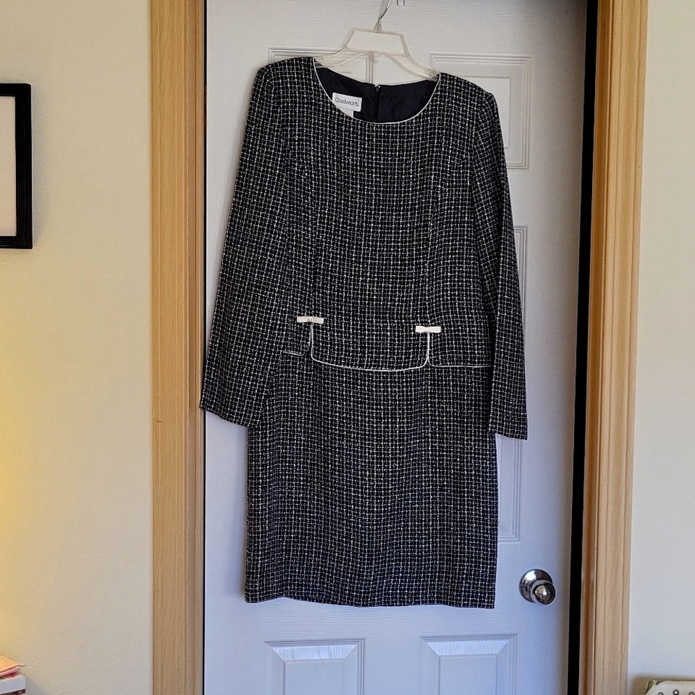 Brand New Dress, business style, Size 14, Black/cream, Brand Chadwicks